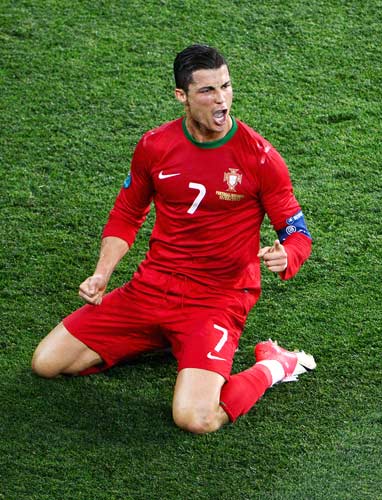 2025／26赛季英超：索博斯洛伊有望首发！利物浦伤情更新（英超2025／26赛季：索博斯洛伊或将首发，利物浦伤情最新动态）