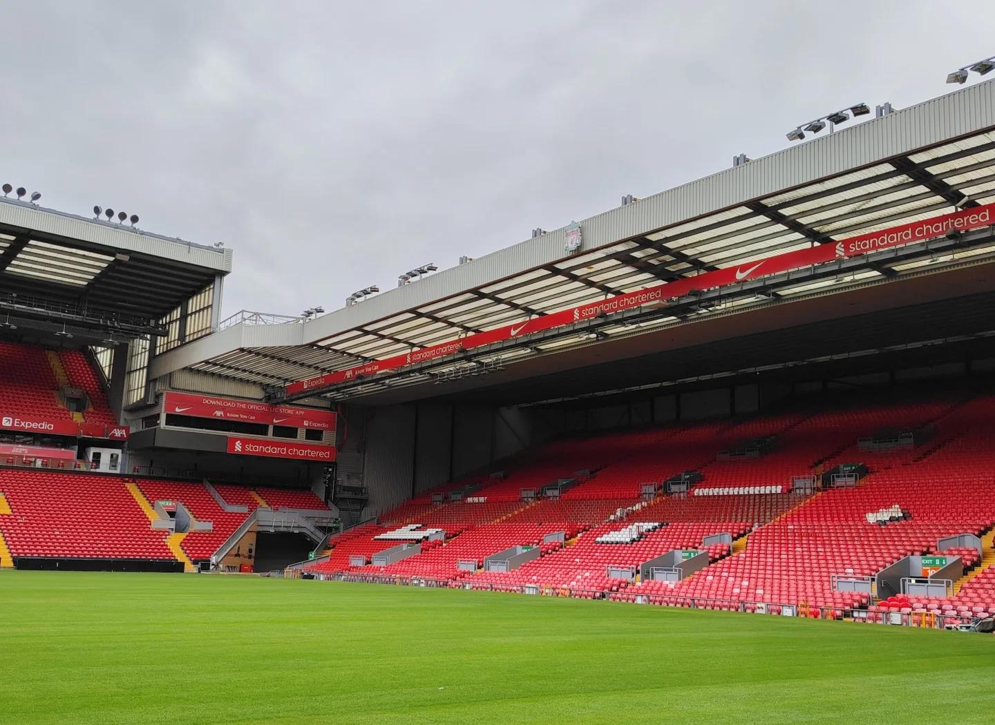 邮报：前裁判库特量刑延期，此前他曾承认制作儿童不良影像（邮报：前裁判库特宣判推迟，曾认罪制作涉童不良影像）