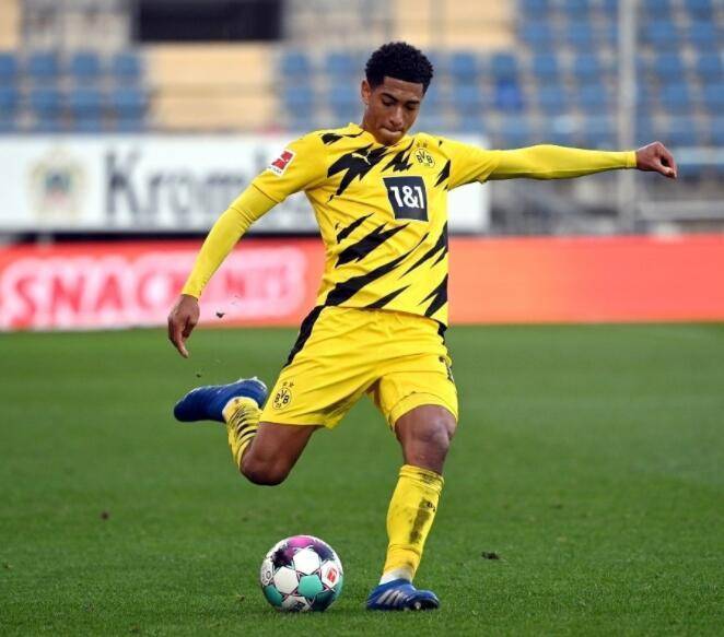 阿森纳将迎四场英超比赛，三主一客对阵狼队布莱顿维拉埃弗顿（阿森纳英超四连战：三主一客迎战狼队、布莱顿、维拉、埃弗顿）