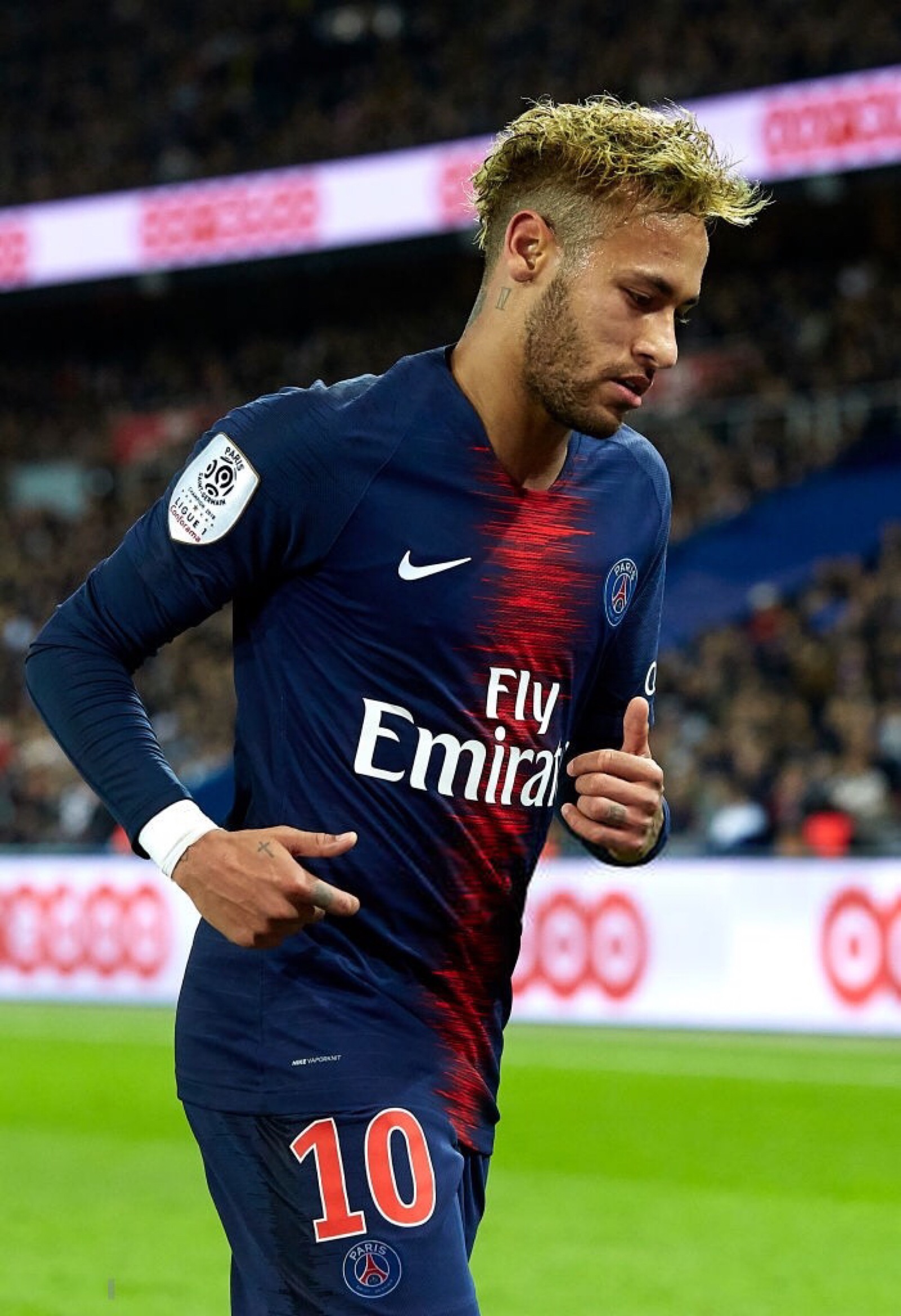 科瓦奇：阿德耶米被换下是因表现不好，拜尔的表现要好得多（科瓦奇称阿德耶米发挥欠佳遭换下，拜尔表现更胜一筹）