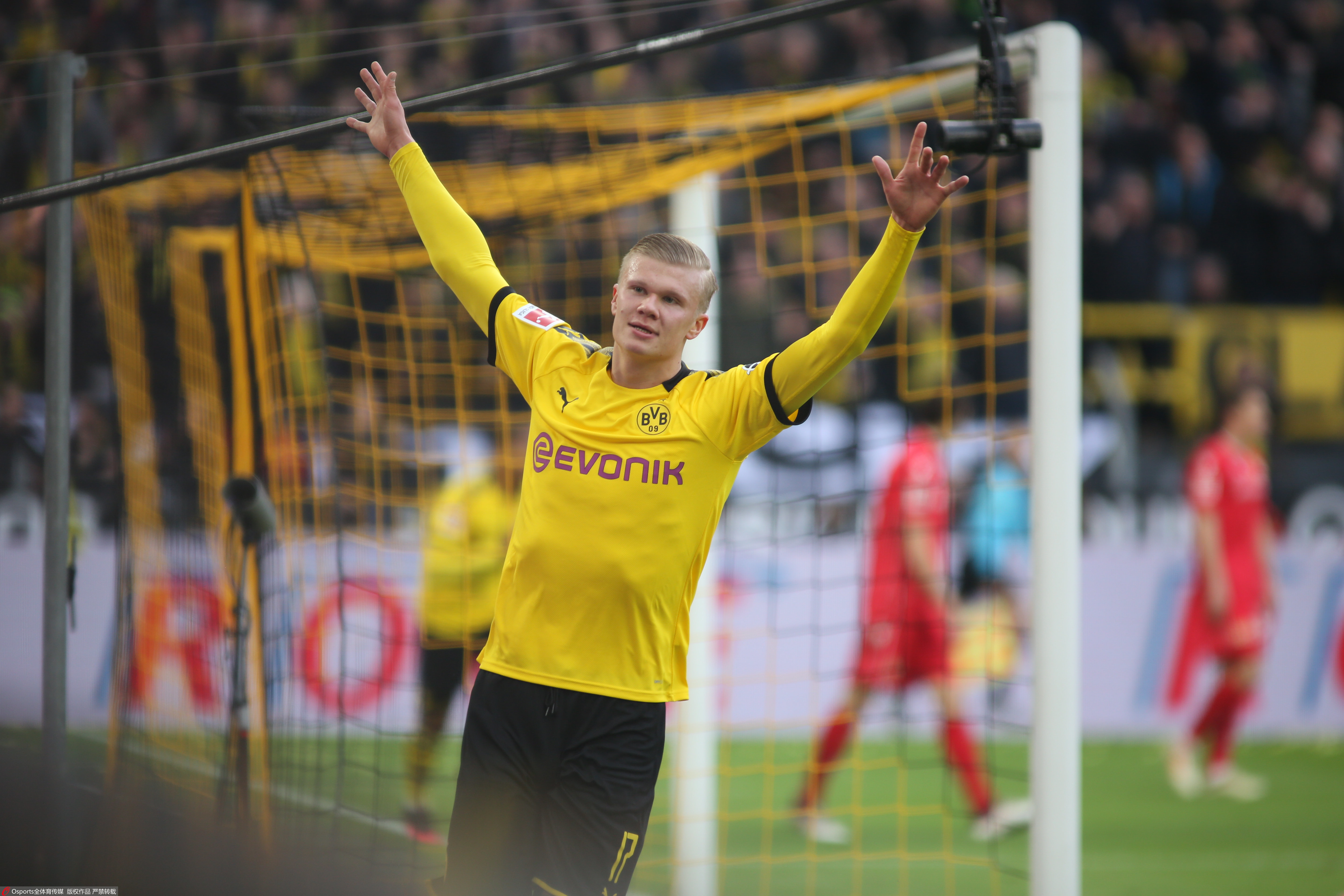 表现不佳，中超亚冠技术积分恐被泰超拉开差距（中超亚冠技术分低迷，恐被泰超进一步拉开差距）