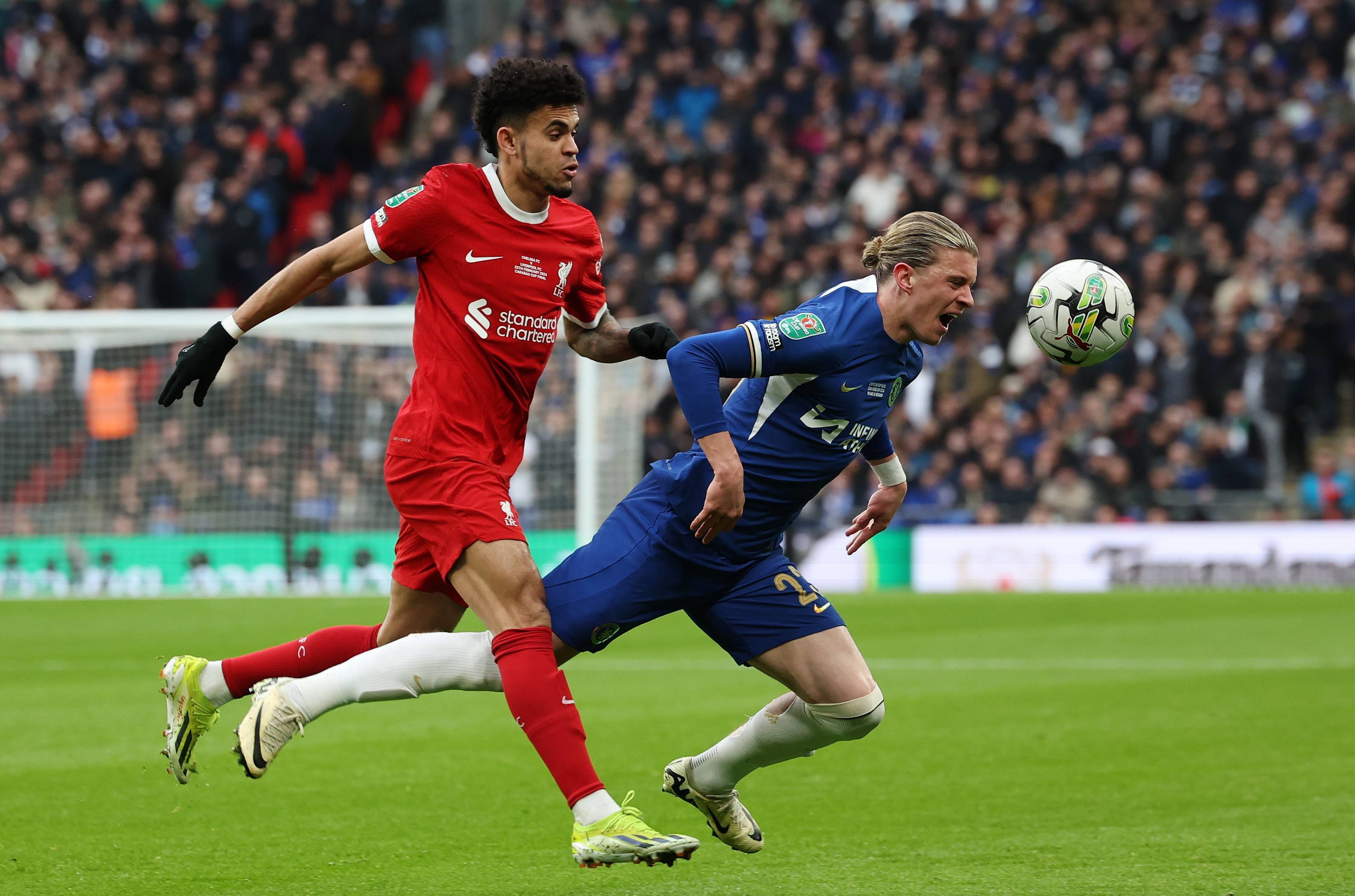 欧冠赛场精彩瞬间：巴萨2-1战胜拜仁,（欧冠焦点之战：巴萨2-1力克拜仁）