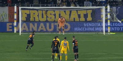 孔帕尼：我们绝不能将圣保利视为和阿森纳有所区别