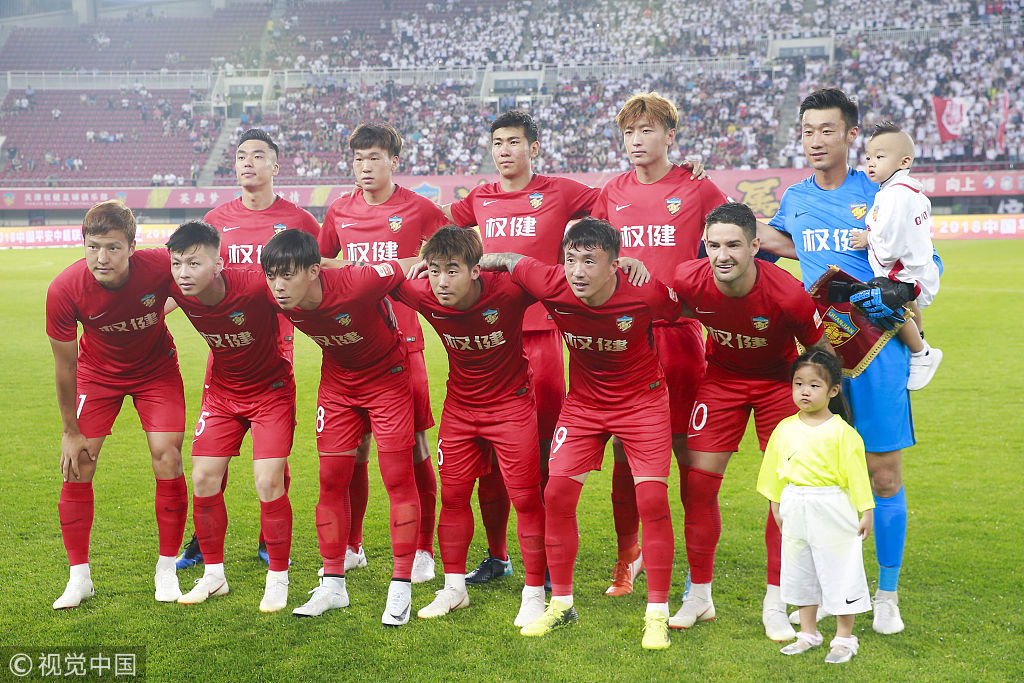 每体：桑托斯欠290万欧无力偿还，巴萨或借此机会锁定苏扎（每体：桑托斯拖欠290万欧难偿，巴萨或趁机锁定苏扎）