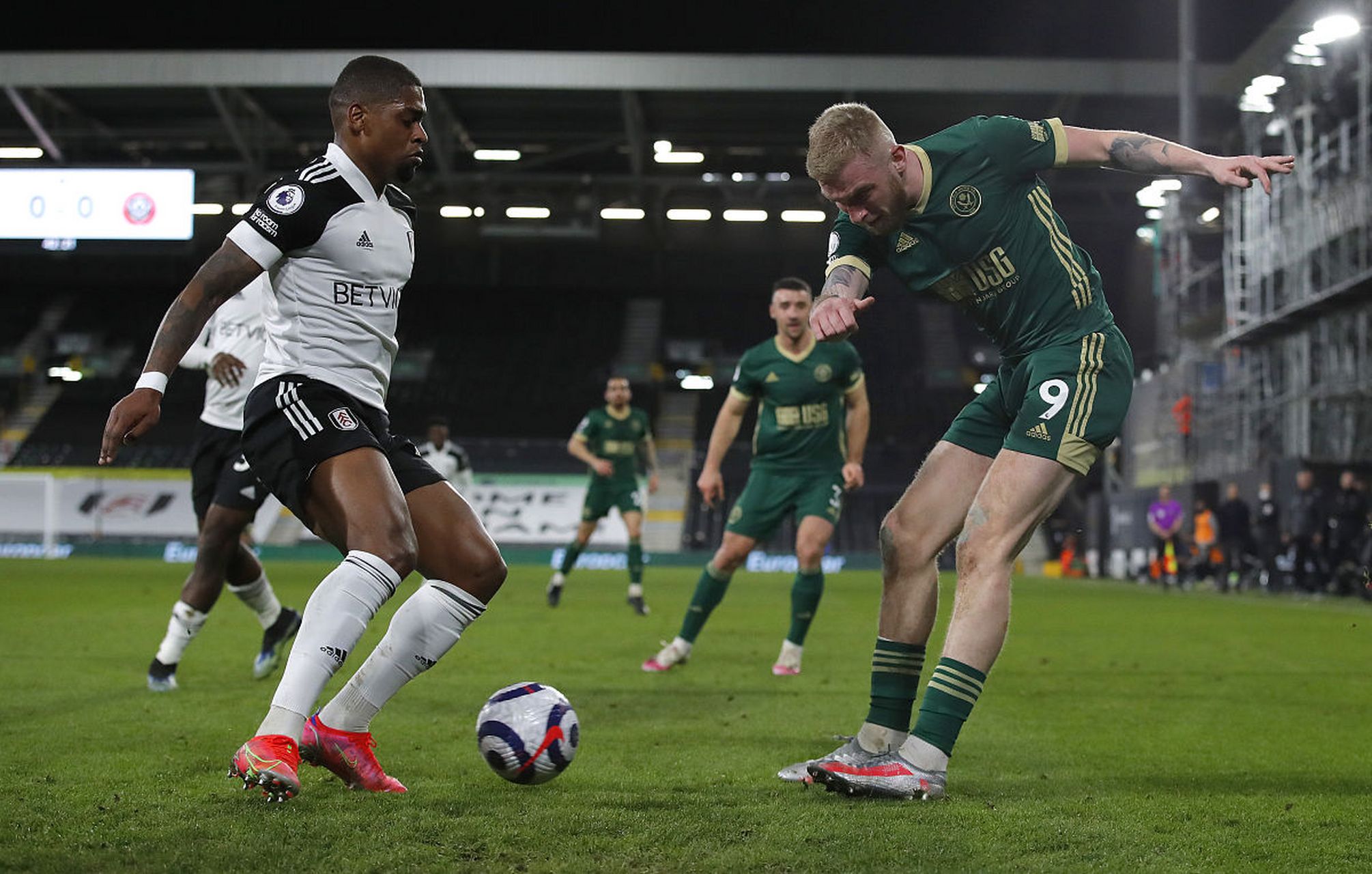 对手的战术一度被完全打乱（对手战术一度陷入彻底混乱）