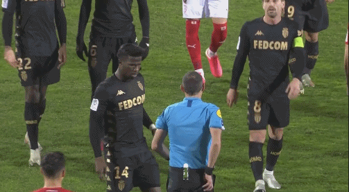 德转盘点今年“奇迹”：库拉索进军世界杯、拜仁开局16连胜在列（德转回顾年度奇迹：库拉索闯入世界杯，拜仁开季豪取16连胜）