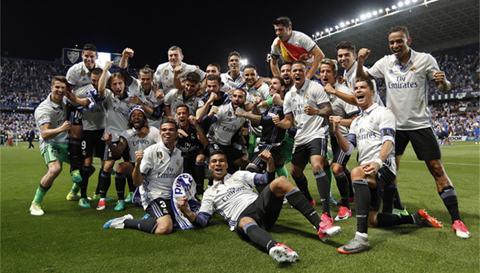 波多尔斯基：现在的拜仁踢得很有统治力；希望阿森纳英超夺冠（波多尔斯基：拜仁如今统治力十足，盼阿森纳问鼎英超）