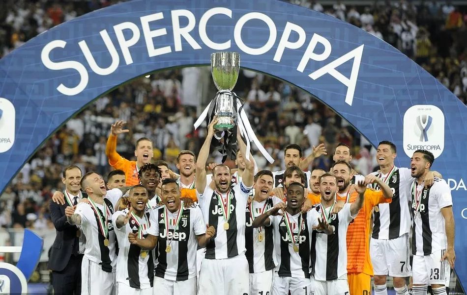 球迷：他今天是无敌状态（球迷直言：他今天无人能挡）